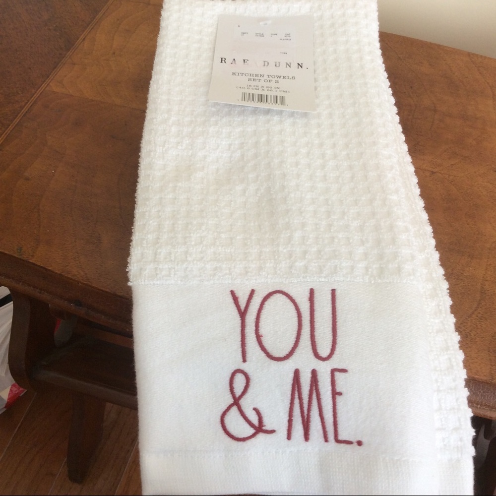 Rae Dunn Kitchen Towel Set